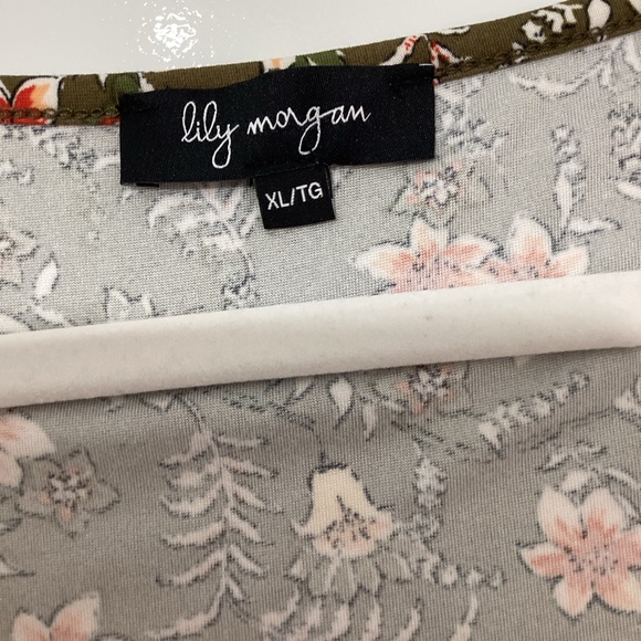 Ladies sleeveless summer top Lilly Morgen brand.Size X Large - Picture 3 of 5
